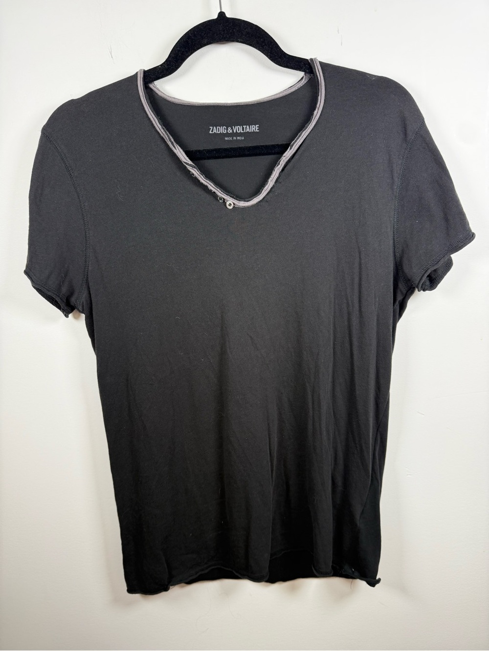 ZADIG & VOLTAIRE | Black Raw Edge V-Neck Tee Size S